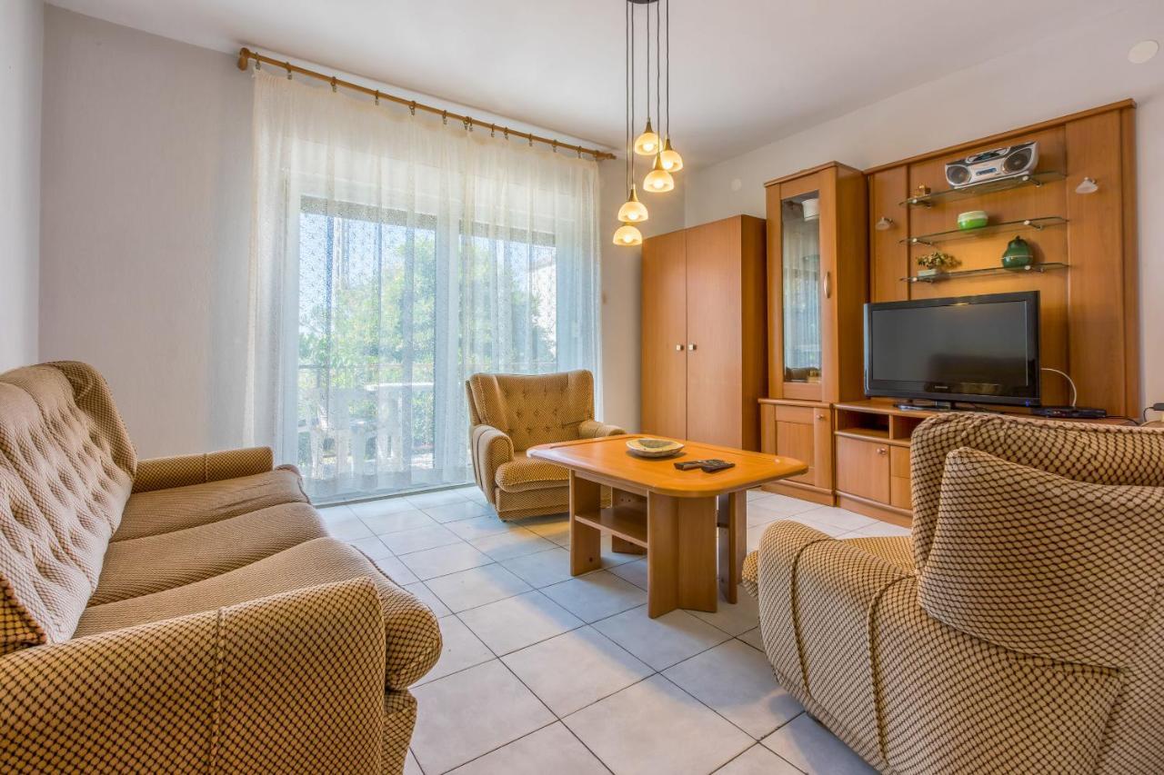 Apartment Eugen Crikvenica Exterior foto